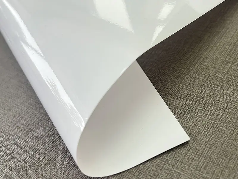 Folia dekoracyjna PVC o wysokim połysku